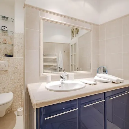 Appartement Duplex 2 Bedrooms Ideally Located